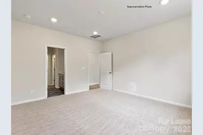 3352 Bluff Hill Lane, Charlotte, NC 28215 - Photo 8