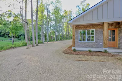 156 Oakdale Drive, Morganton, NC 28655 - Photo 4