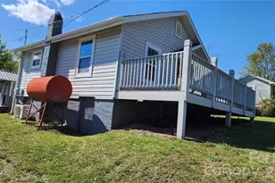 431 Ashworth Cir, Marion, NC 28752 - Photo 12