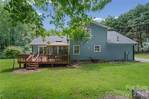 2600 Lakewood Dr, Gastonia, NC 28052 - Photo 2
