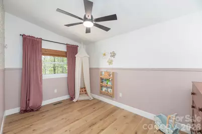 431 Pleasant Grove Road, Hendersonville, NC 28739 - Photo 20