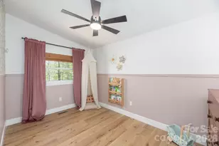 431 Pleasant Grove Rd, Hendersonville, NC 28739 - Photo 20