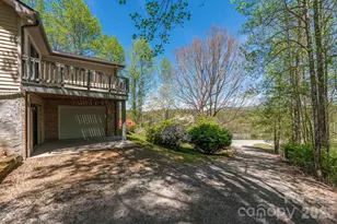 431 Pleasant Grove Rd, Hendersonville, NC 28739 - Photo 28