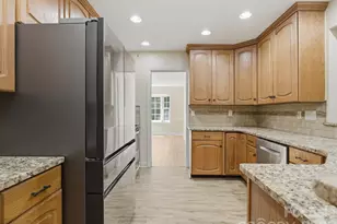 9437 Fairmead Dr, Charlotte, NC 28269 - Photo 10