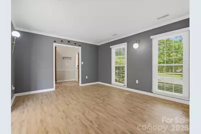 9437 Fairmead Drive, Charlotte, NC 28269 - Photo 8