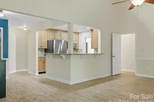 9437 Fairmead Dr, Charlotte, NC 28269 - Photo 14