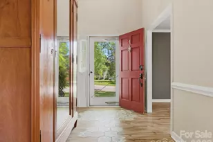 9437 Fairmead Dr, Charlotte, NC 28269 - Photo 6