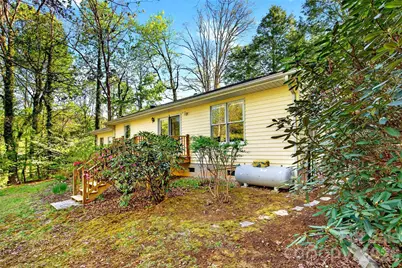 715 Laurel Avenue, Black Mountain, NC 28711 - Photo 4