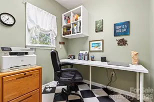 715 Laurel Ave, Black Mountain, NC 28711 - Photo 24