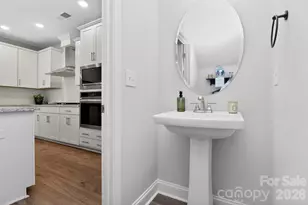 3121 Ada Ml Aly, Charlotte, NC 28205 - Photo 20