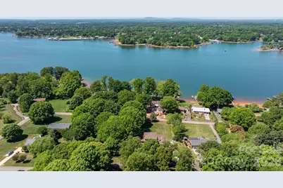123 Lakefront Drive, Mooresville, NC 28117 - Photo 4