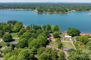 123 Lakefront Dr, Mooresville, NC 28117 - Photo 4