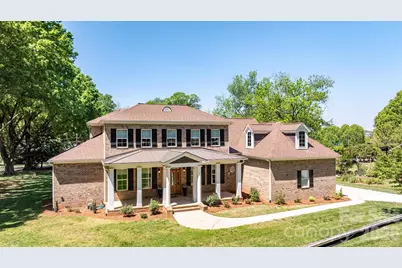 123 Lakefront Drive, Mooresville, NC 28117 - Photo 2