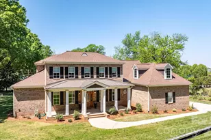 123 Lakefront Dr, Mooresville, NC 28117 - Photo 2