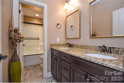 16402 Doves Canyon Lane, Charlotte, NC 28278 - Photo 32