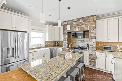 1948 Wilmore Drive, Charlotte, NC 28203 - Photo 16