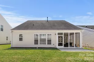 8080 Crater Lake Dr, Fort Mill, SC 29707 - Photo 38