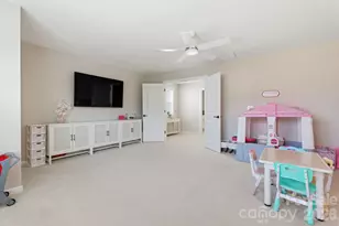 8105 Rolling Wheels Rd, Charlotte, NC 28215 - Photo 20