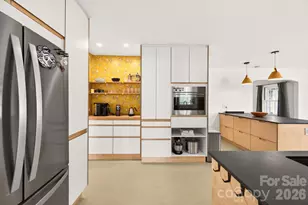 318 Stonewall Ave, Swannanoa, NC 28778 - Photo 8