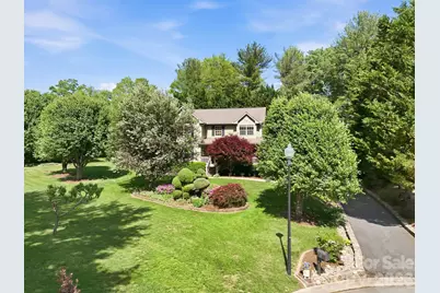 306 Woodview Court, Fletcher, NC 28732 - Photo 1