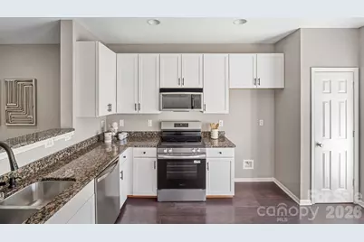 3566 Warp Street, Charlotte, NC 28205 - Photo 6