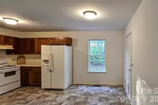146 Misty Spring Rd, Troutman, NC 28166 - Photo 8