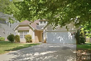 4275 Wiregrass Rd, Fort Mill, SC 29707 - Photo 2