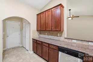 4275 Wiregrass Rd, Fort Mill, SC 29707 - Photo 14
