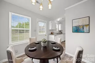 3716 Capps Hill Dr, Charlotte, NC 28216 - Photo 10