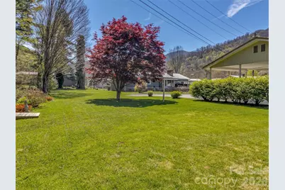 68 Skyview Drive, Waynesville, NC 28786 - Photo 8