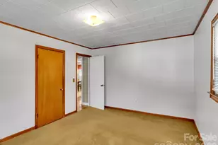 68 Skyview Dr, Waynesville, NC 28786 - Photo 26
