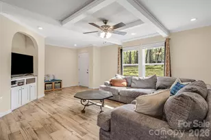1923 Ridge Rd, Hendersonville, NC 28792 - Photo 8