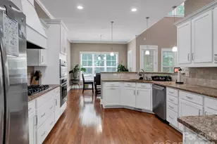 242 Wren Creek Cir, Blythewood, SC 29016 - Photo 8