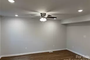 6211 Spanish Oak Rd, Charlotte, NC 28227 - Photo 4