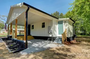 410 Patricia Ave, Harrisburg, NC 28075 - Photo 2