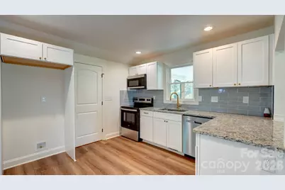 410 Patricia Avenue, Harrisburg, NC 28075 - Photo 8