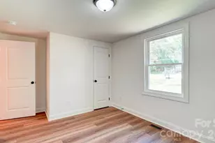 410 Patricia Ave, Harrisburg, NC 28075 - Photo 16