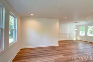 410 Patricia Ave, Harrisburg, NC 28075 - Photo 4