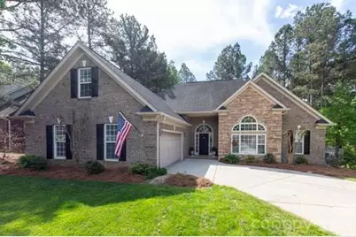 147 Honeysuckle Creek Loop, Mooresville, NC 28117 - Photo 2