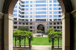 400 N Church St, Charlotte, NC 28202 - Photo 40
