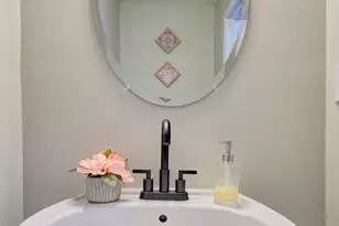 1938 Sunset Village Dr, Charlotte, NC 28216 - Photo 22