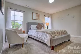 1938 Sunset Village Dr, Charlotte, NC 28216 - Photo 16