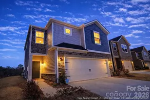 314 Hyssop Ct, Fort Mill, SC 29715 - Photo 2