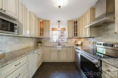 620 Shawnee Drive, Charlotte, NC 28209 - Photo 6