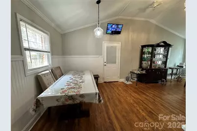 1327 Reid Street, Statesville, NC 28677 - Photo 2