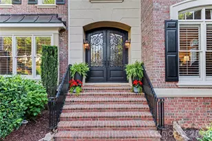 9341 Whispering Wind Dr, Charlotte, NC 28277 - Photo 4