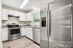 3409 Durham Ln, Charlotte, NC 28269 - Photo 10