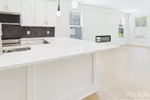 2649 Ravencroft Dr, Charlotte, NC 28208 - Photo 18