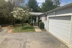 47 Eve Dr, Asheville, NC 28806 - Photo 2