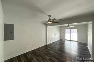 6814 Pence Rd, Charlotte, NC 28215 - Photo 16